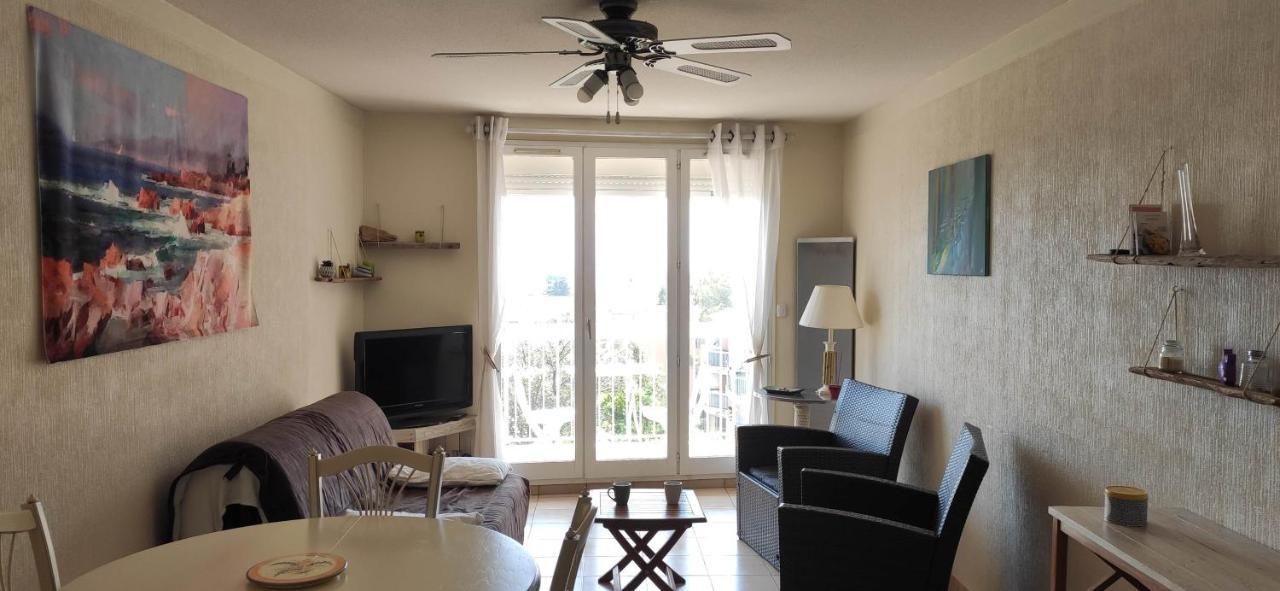 Appartement Lumineux Vue Mer Frejus Ngoại thất bức ảnh