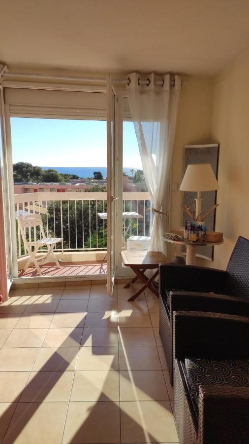 Appartement Lumineux Vue Mer Frejus Ngoại thất bức ảnh