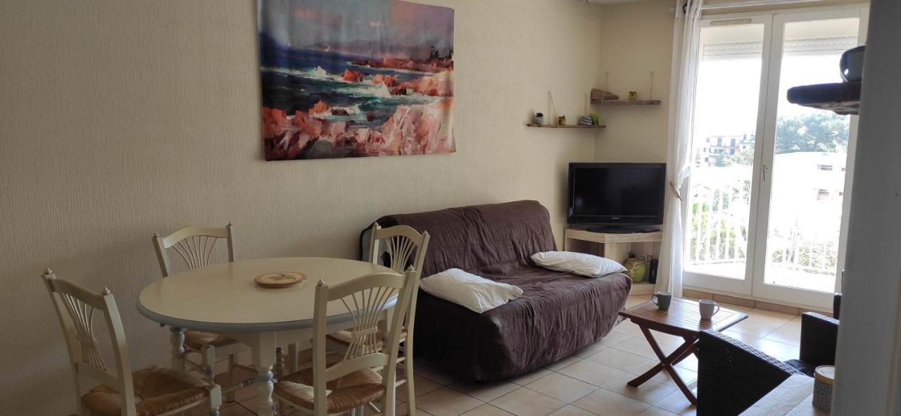 Appartement Lumineux Vue Mer Frejus Ngoại thất bức ảnh